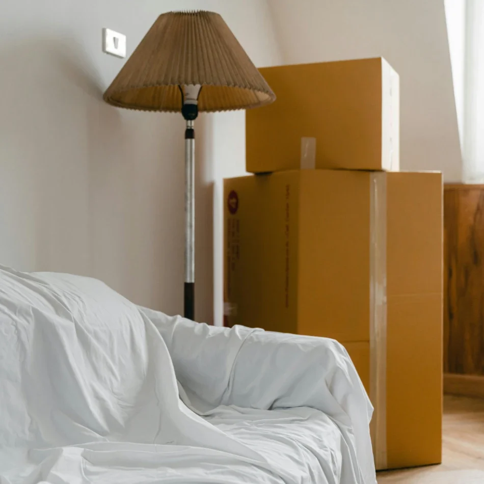 Man and a Van 1 Man and a van services | EBE Removals